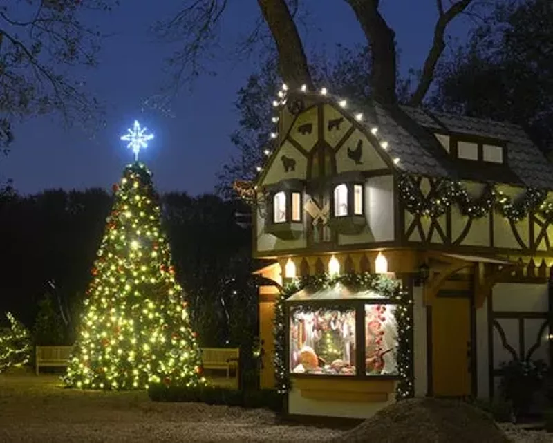 Image: How Christmas-y is that place?