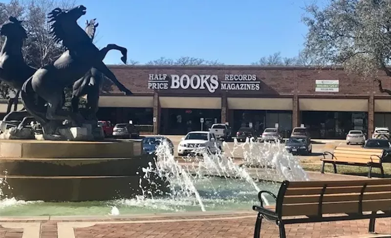 Image: The Half Price Books in Lincoln Square has been open for two decades.