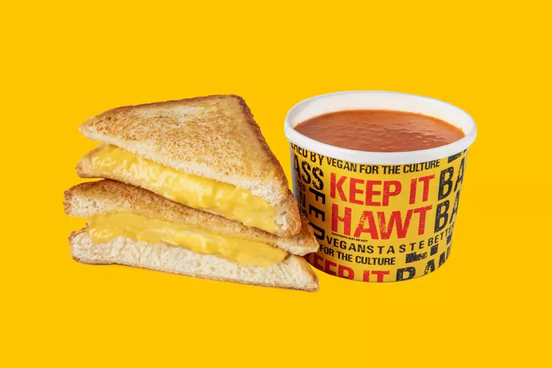 Image: The Cheesy Heaux in a Hawt Tub from Slutty Vegan.