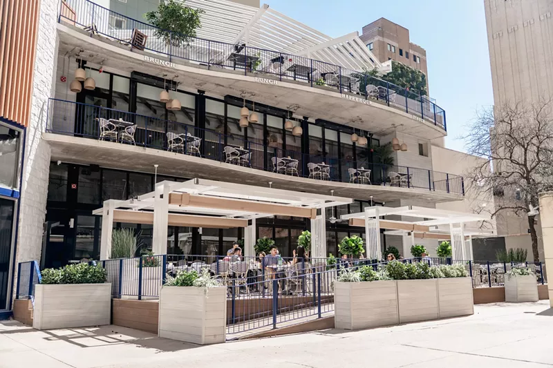 Image: the hampton social patios