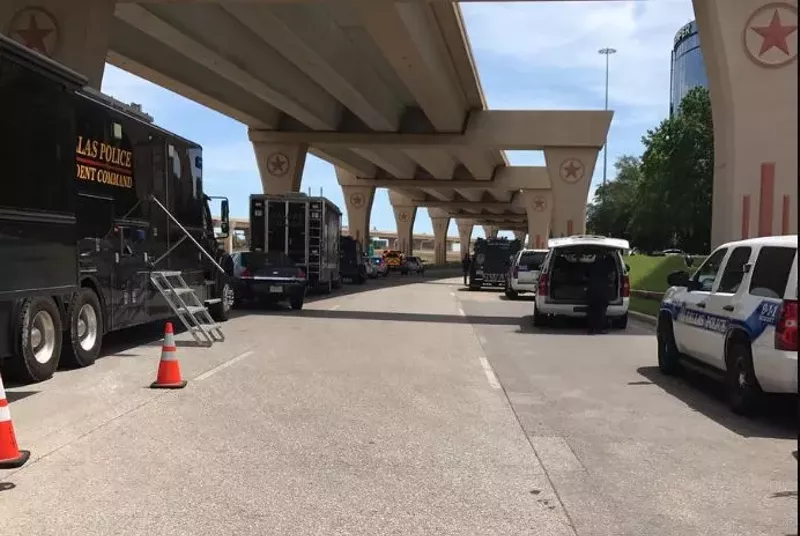 Image: DPD vehicles at the scene of Lana Canada's murder.