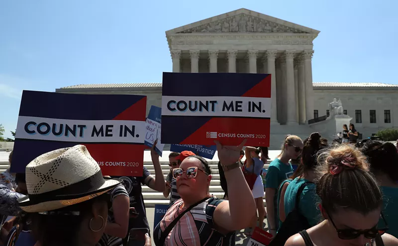 Image: Ahead of Census, Dallas-Area Immigration Groups Work to Allay Fears