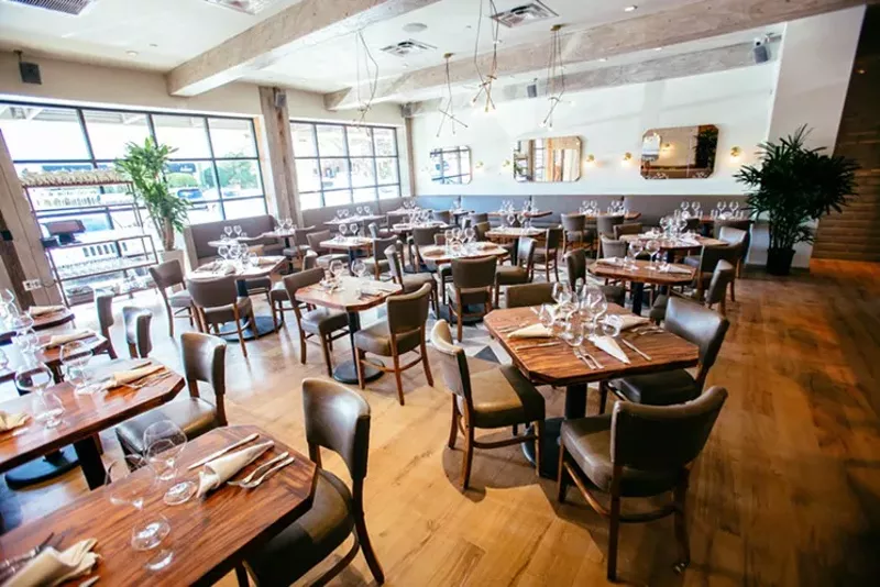 Image: We've lost yet another one: Madrina is closed.