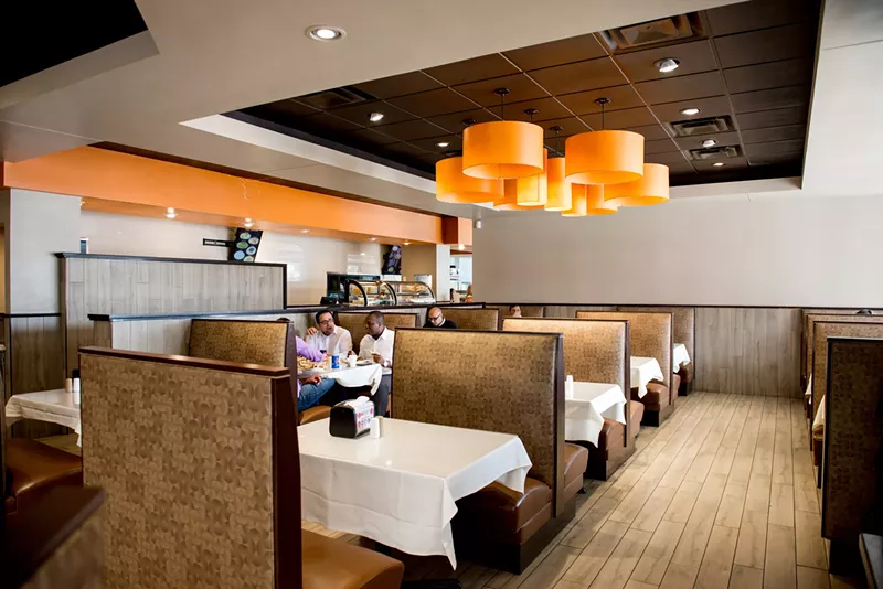 Review Al Markaz Has Been Serving Excellent Halal Indian and Pakistani