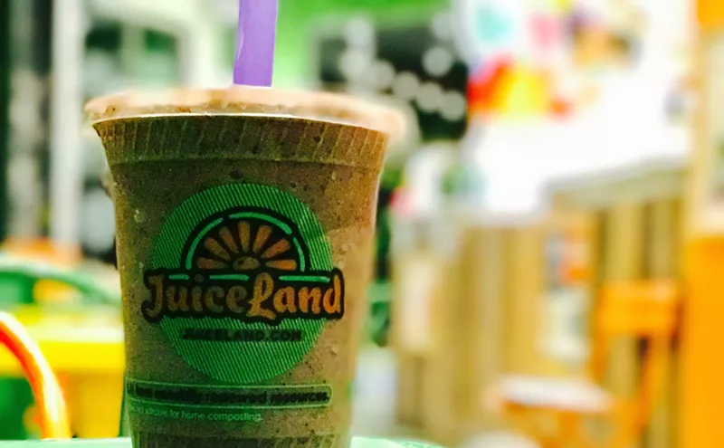 Image: At Austin Import JuiceLand, You Can Add CBD Oil to Your Smoothie — But What Exactly Is It?