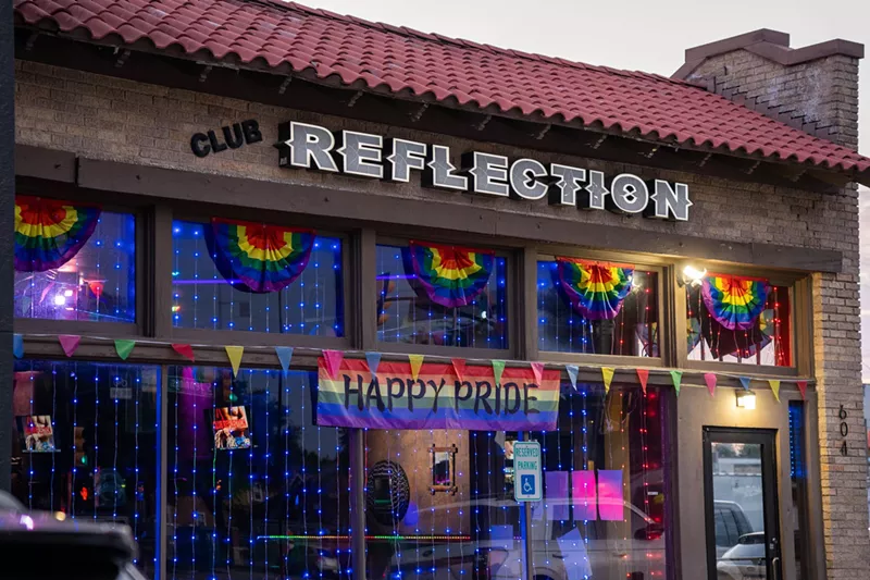 Image: Club Reflection in Fort Worth exterior