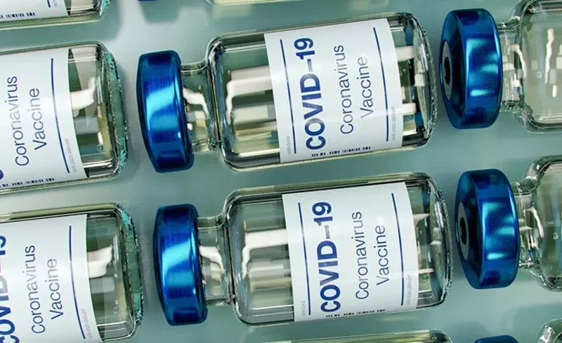 Image: covid vaccine