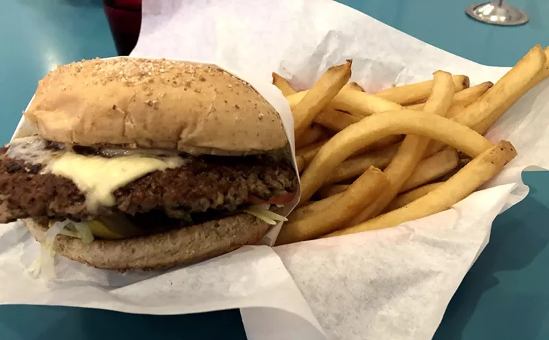 Image: Beyond vs. Impossible Burgers: Comparing Fake Meat