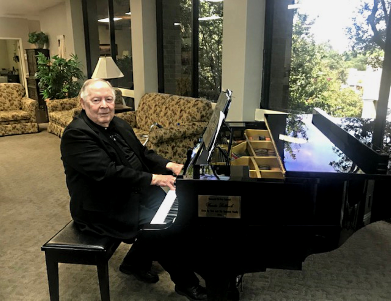 Piano Man Bill Schahn delights nursing home residents with his songs and his stories.
