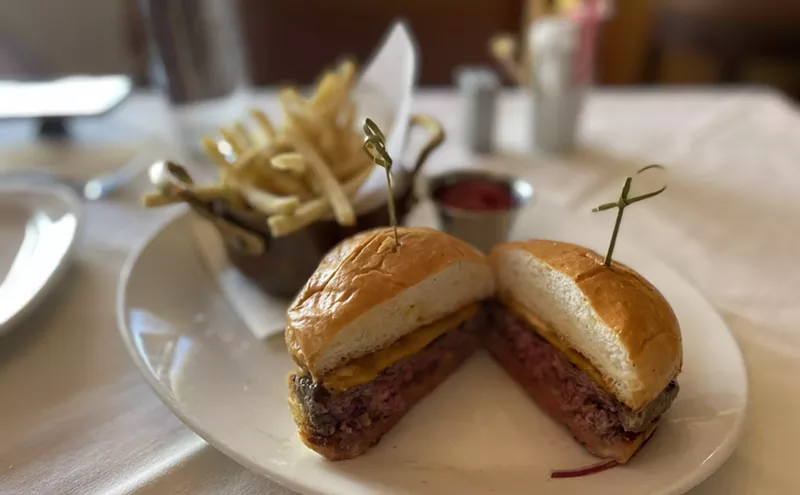 Image: Sure Bistro 31 Serves Refined European Classics, but Have You Tried the Burger?