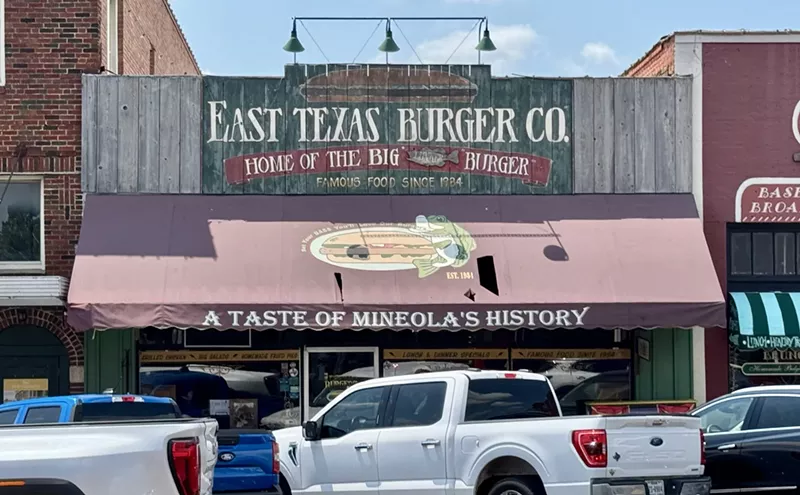Image: Bonnie and Clyde Dined in Historic Mineola, and We Gave the East Texas Burger Co. a Shot, Too