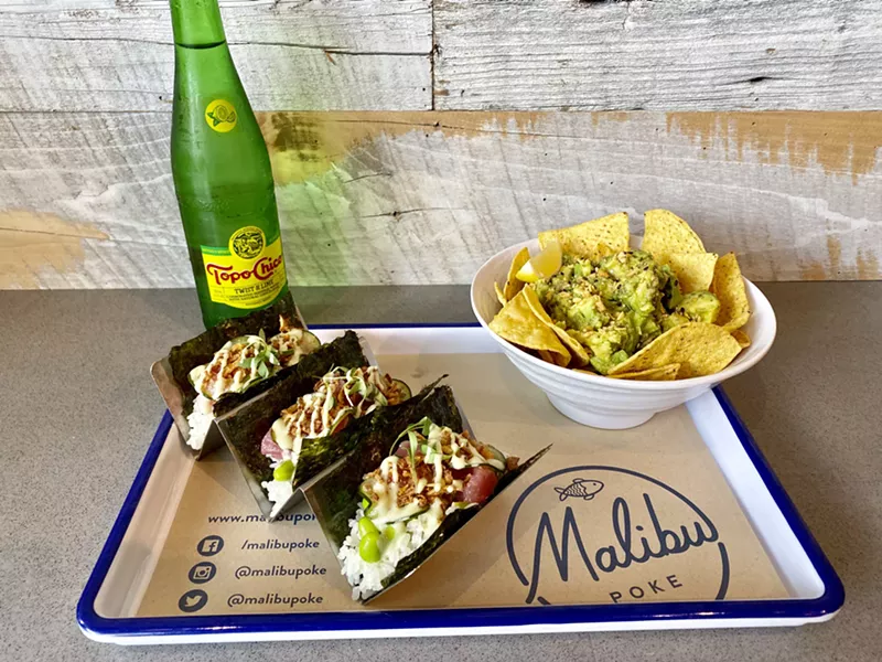 Image: Poke tacos