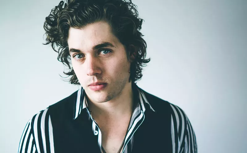 Image: Buzzy Folk Rock Artist Silas Nello Talks Up His New Album, Old-School Style