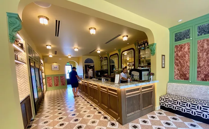 Image: Cafe Duro