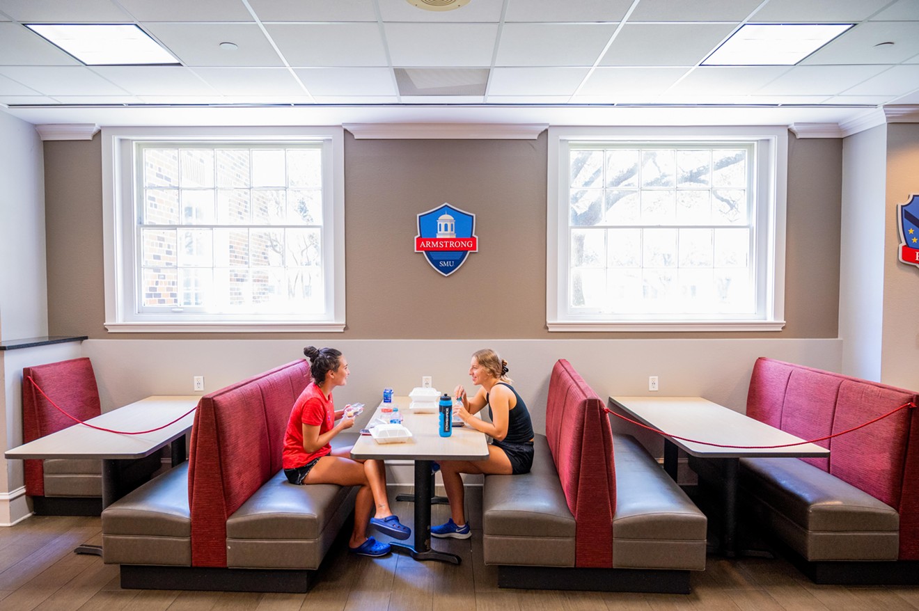 Dining on campus looks different for college students this year.