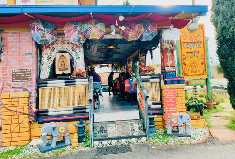 Image: The porch at Cosmic Cafe