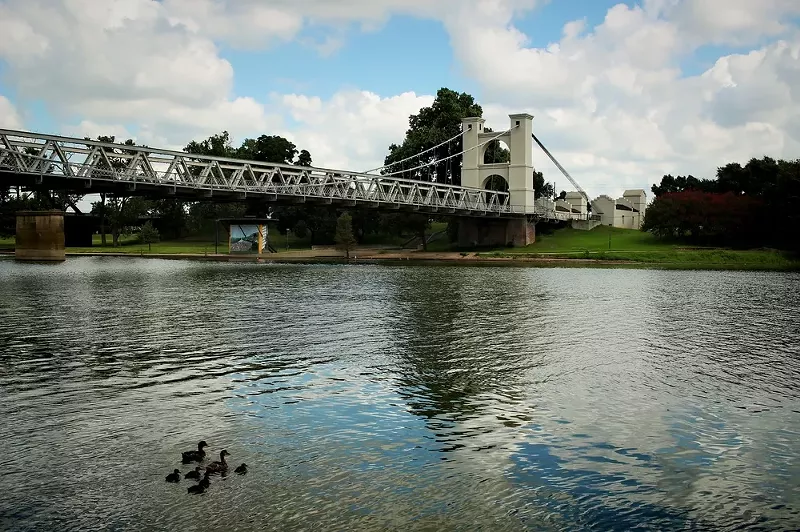 Image: Welcome to Paris on the Brazos.