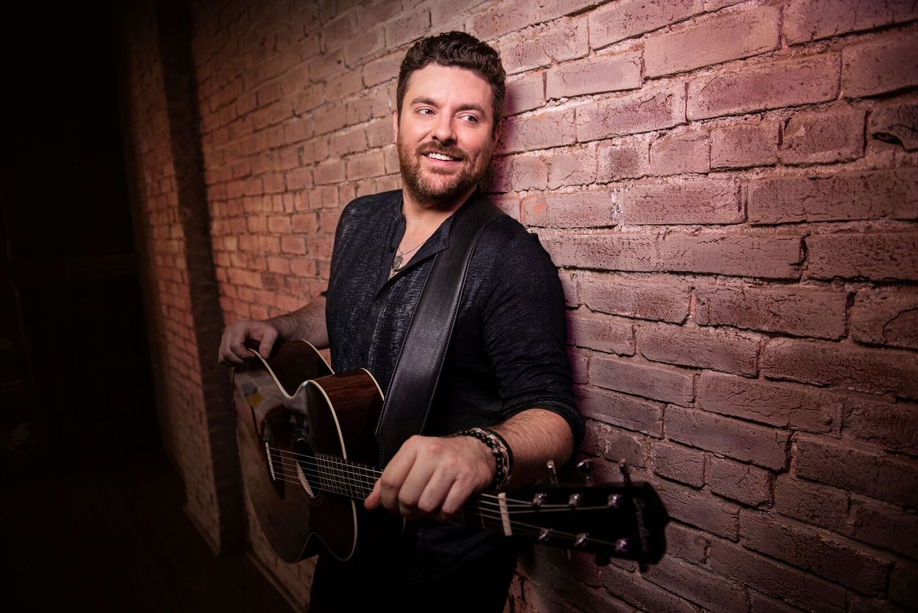 Chris Young will be playing in Dallas on July 20.