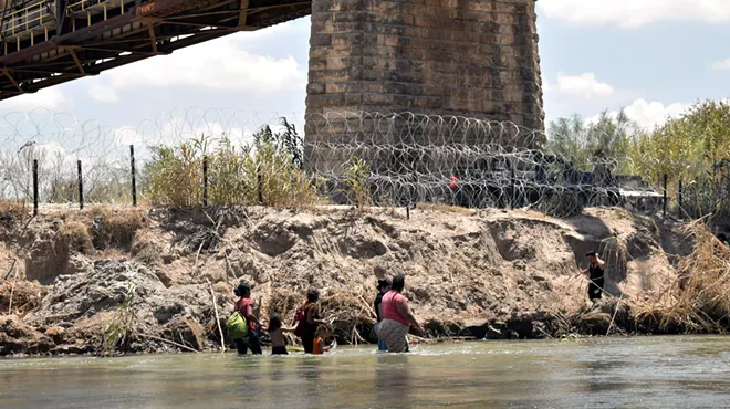 migrants texas border