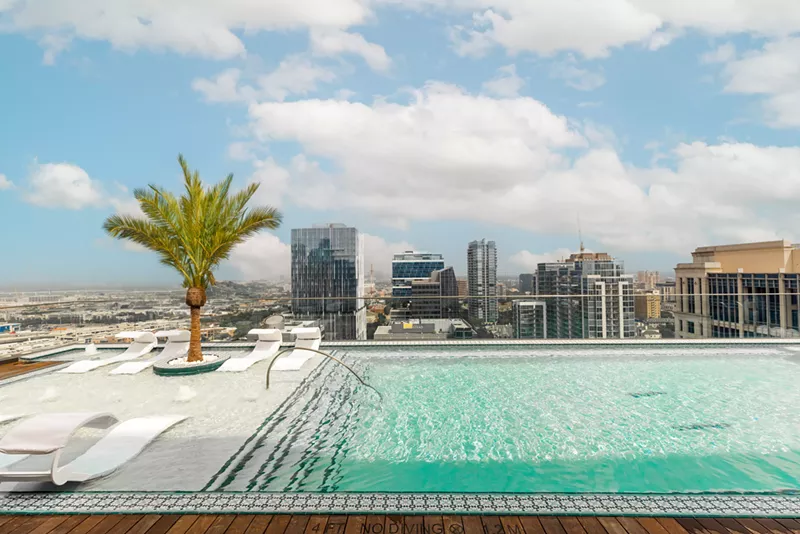 Image: A skyline view from a pool is a must-have for a great Dallas hotel, and Hôtel Swexan checks that box.
