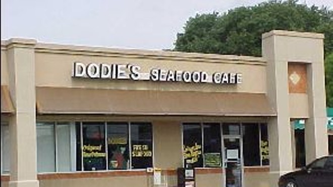Dodie's Seafood Caf&eacute; II