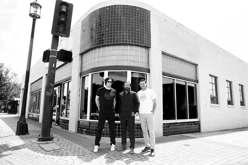 Image: From left: Jack White, Ben Jenkins and Ian Kinsler in front of Warstic's new U.S. headquarters.