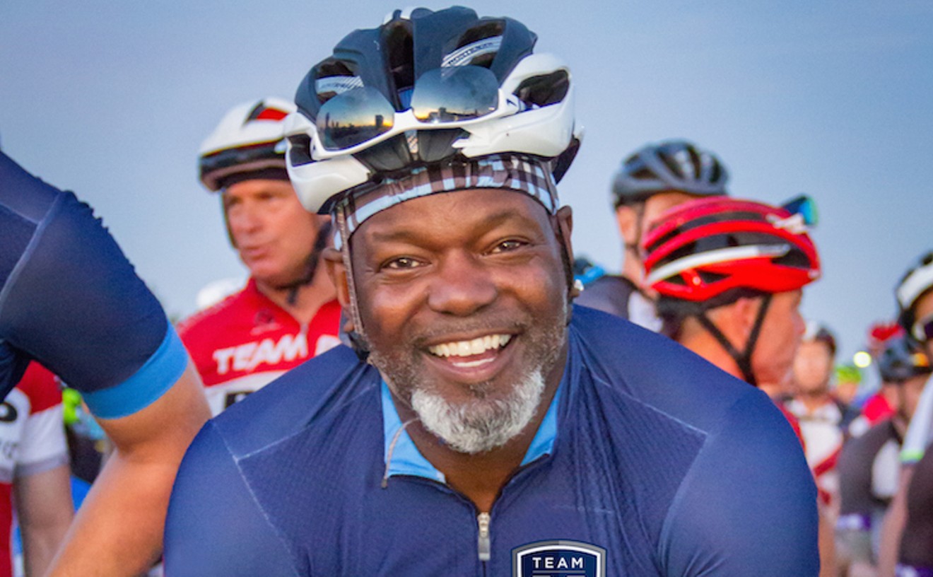 Emmitt Smith Is Giving Back Through His Favorite Hobby, Cycling
