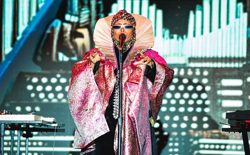 Image: Erykah Badu Celebrates Juneteenth With Afro-Futuristic Performance at The Bomb Factory