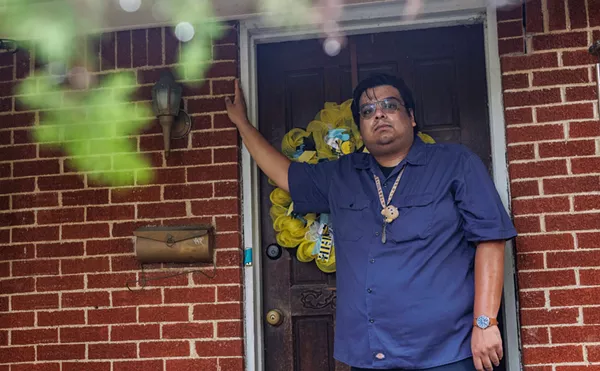 Image: Family Faces Eviction After Son Allegedly Steals Deed to Lifelong Home