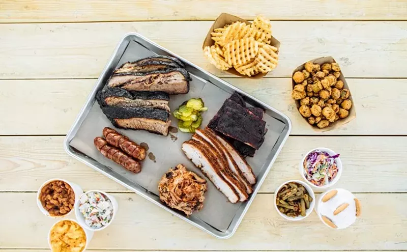 Image: Ferris Wheelers Backyard & BBQ