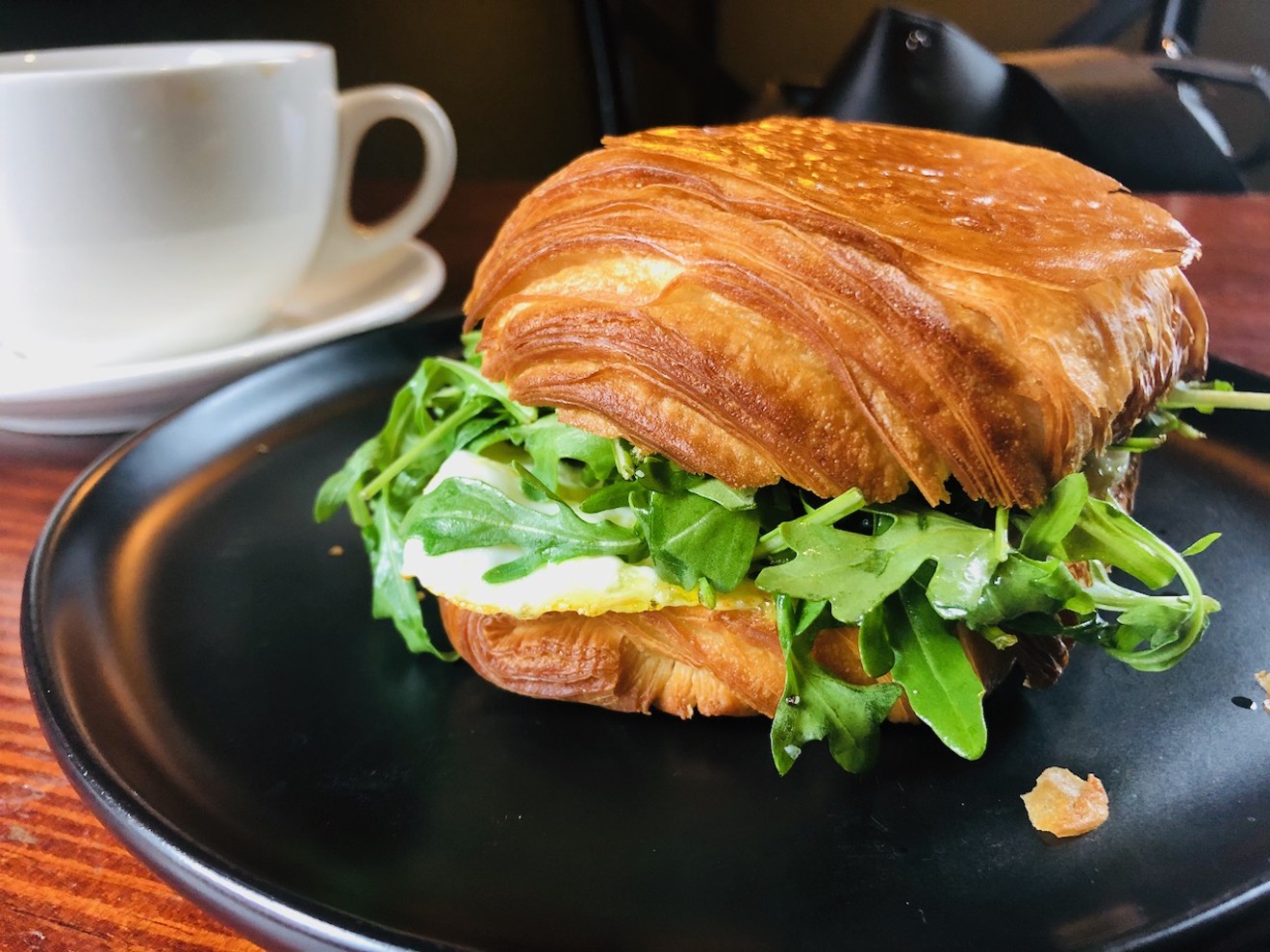 Egg-croissant sandwich