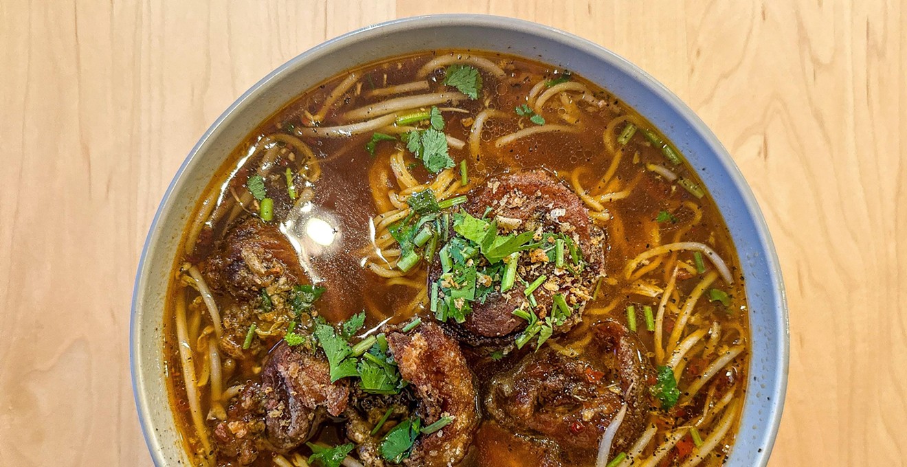 First Look: Khao Horm Thai Aims To Create Comfort Food and Comfort Aromas
