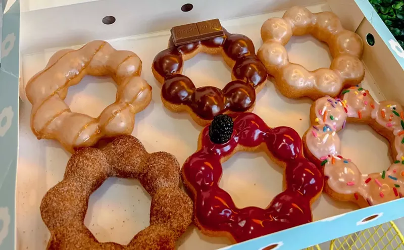 Image: First Look: Mochinut in Plano Blends Mochi and Doughnuts