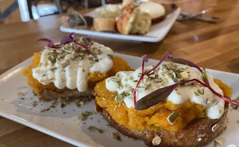 Image: First Look: Sharon Van Meter's New Spot, Beckley 1115