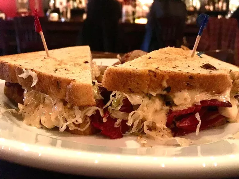 Image: The Reuben melt with corned wagyu-style beef, sauerkraut and Gruyere cheese. The Thousand Island sauce has jalapeño folded in.