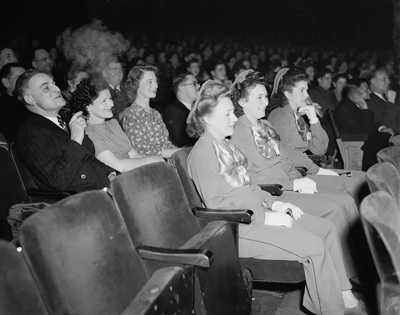 Image: Small movie theaters hold all the Oscars power.