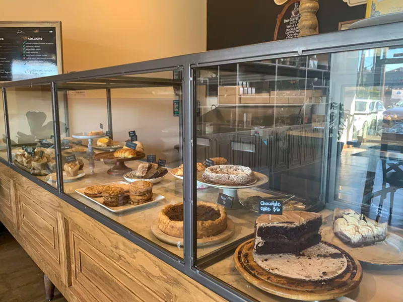 Image: The tempting case at Leila.