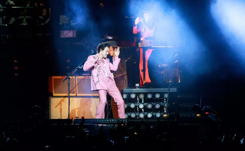 Image: Harry Styles Is the Progressive Pop Star Rock Music Needs at American Airlines Center