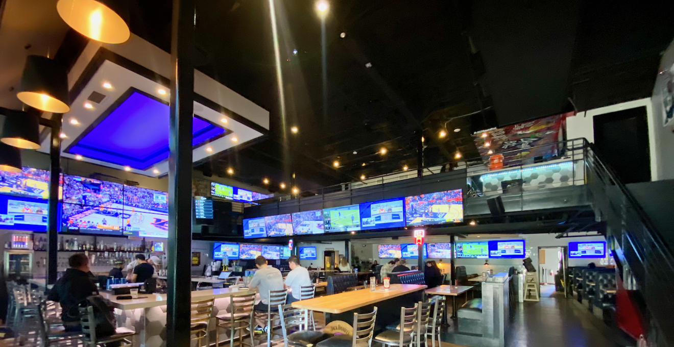 Here Are 20 Bars in Dallas To Watch the Stars' and Mavs' Playoff Runs
