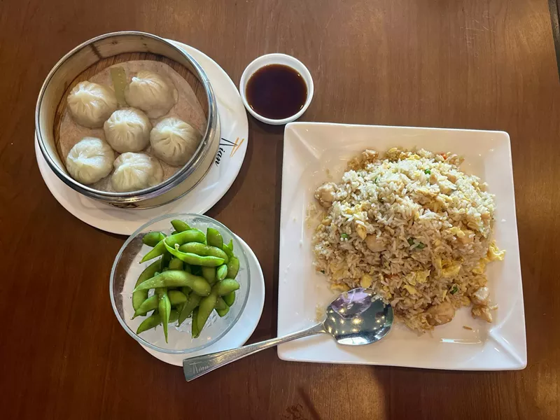 Image: Some North Texas restaurants like Tian Tian have started using robots to run dishes to the dining room.