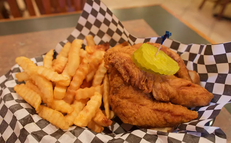 Image: Hot Damn: Helen’s Hot Chicken Brings Painfully Authentic Nashville Hot Chicken to DFW