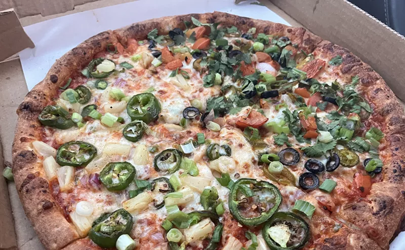 Image: Hot Pizza Brings Indian-Inspired Pizza to North Dallas