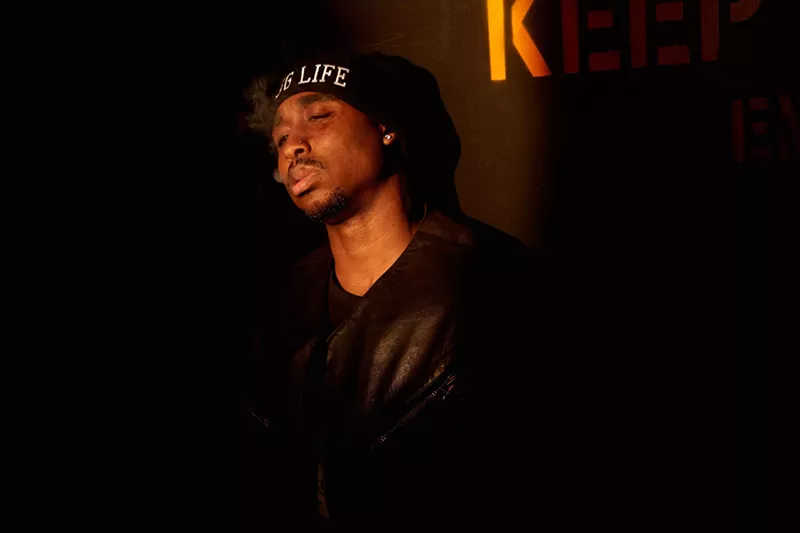Image: Demetrius Shipp Jr never quite hits 'em up.
