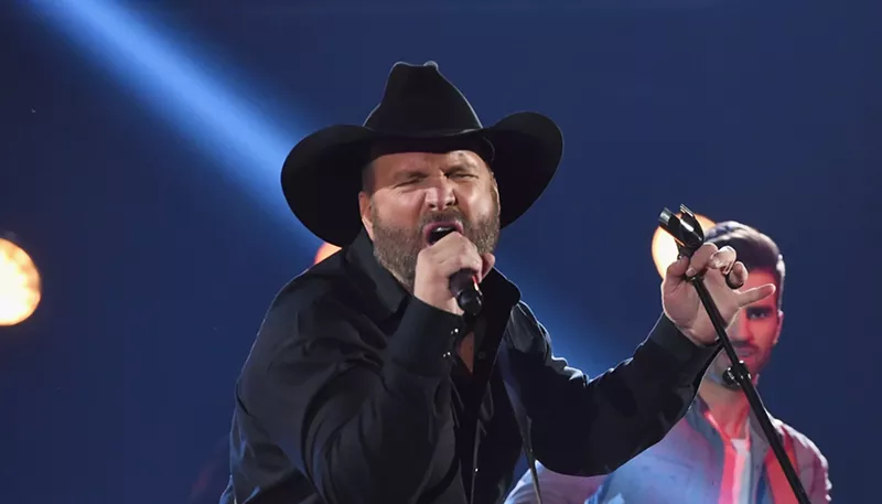Image: Garth Brooks was the king of '90s country music, and we love him for it.