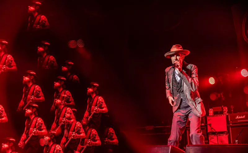 Image: Jane’s Addiction Earned Their 'Imminent Redemption' in Irving With OG Guitarist Dave Navarro