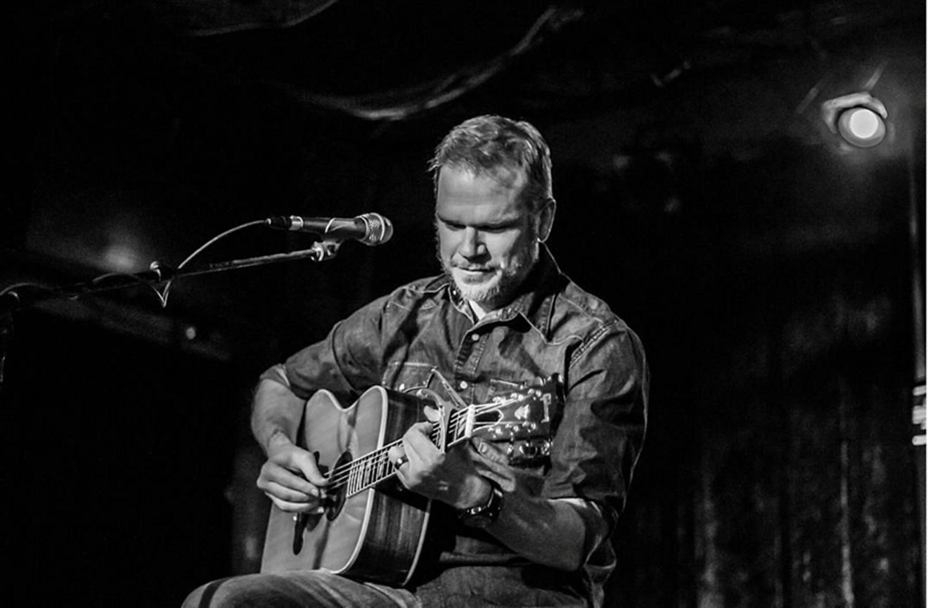 Jason Eady got his start playing open mics in Fort Worth.