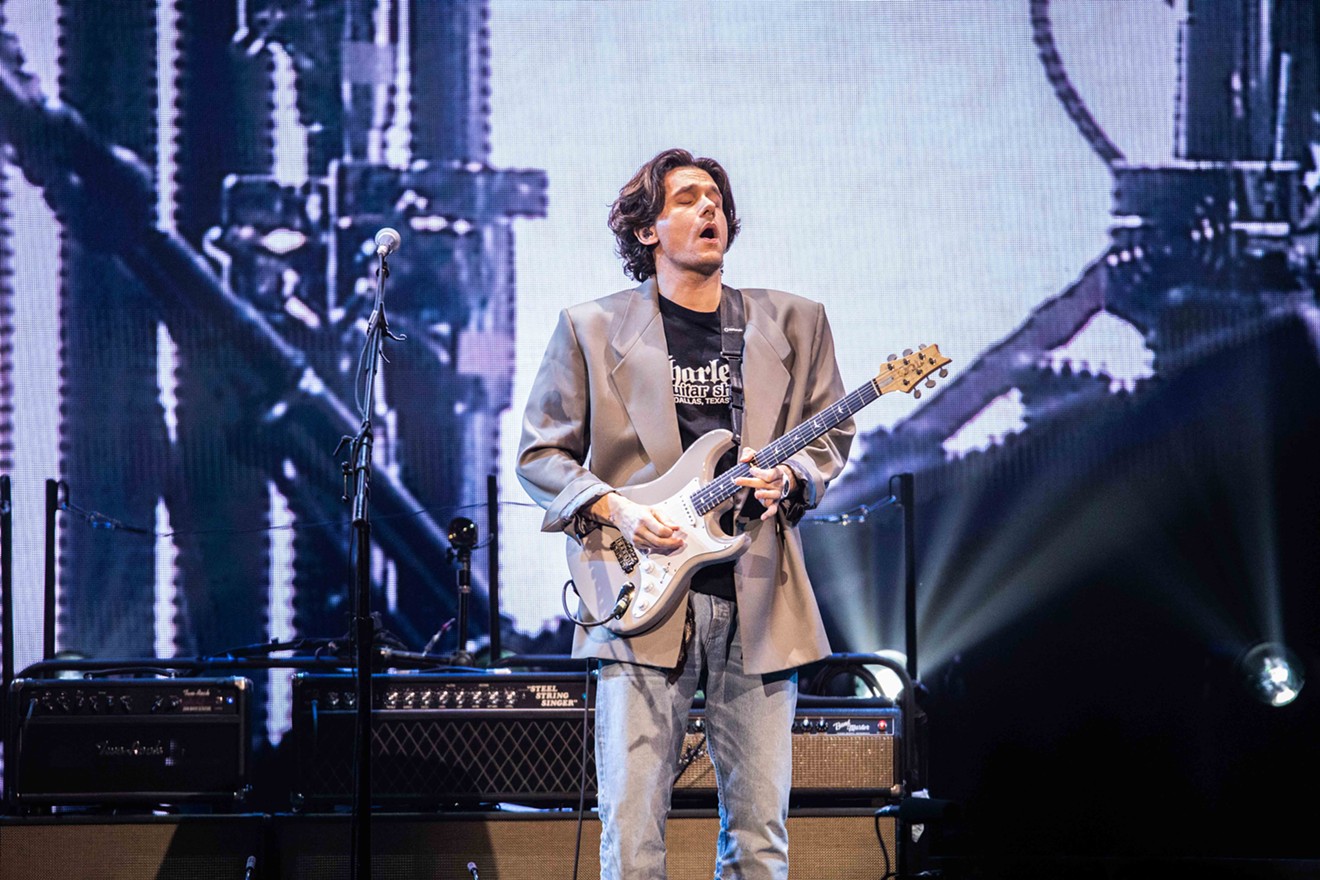 Relaxed fit: John Mayer at American Airlines Center, April 24, 2022