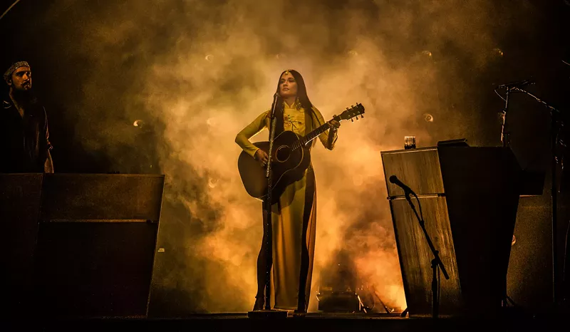 Image: Kacey Musgraves was a ray of light on Thursday night at Verizon.