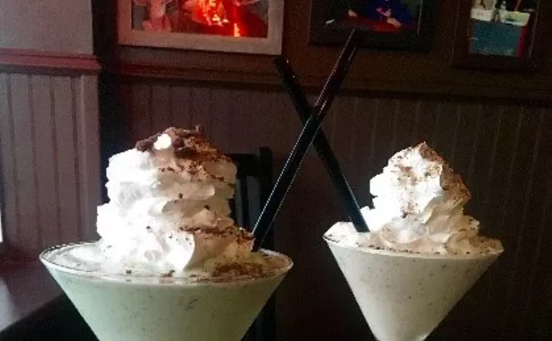 Image: Kenny's Burger Joint Is Serving Girl Scout Cookie Cocktails — Scout's Honor