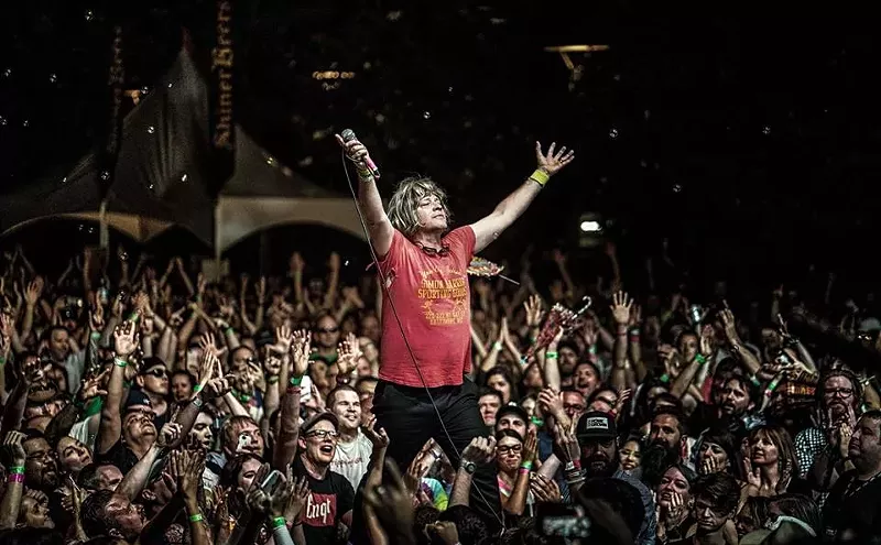 Image: 10 Best Concerts of the Week: Elle King, The Wonder Years, Bad Bunny and More